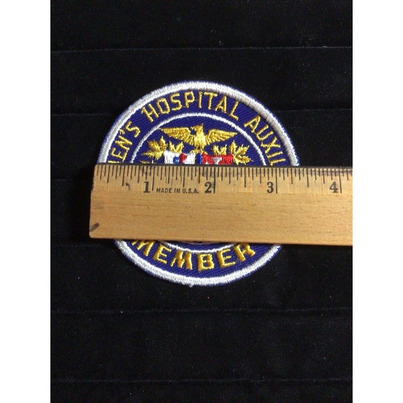 Women’s Hospital Auxiliary Member Patch Volunteer Pink Lady - Picture 2 of 3